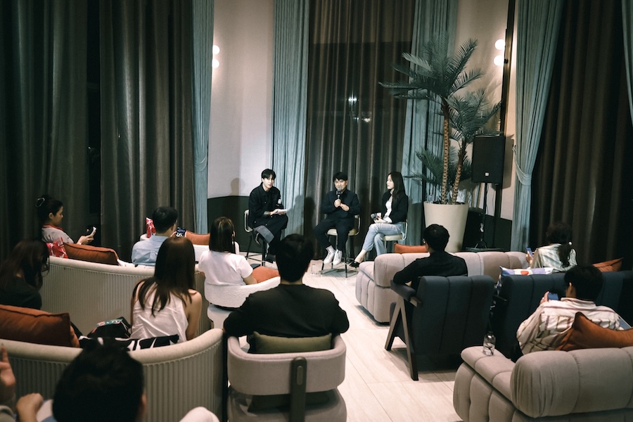 Mid-Century Modern บ้านเดี่ยวใหม่ ดีไซน์เพื่อวิถีชีวิตส่วนตัว