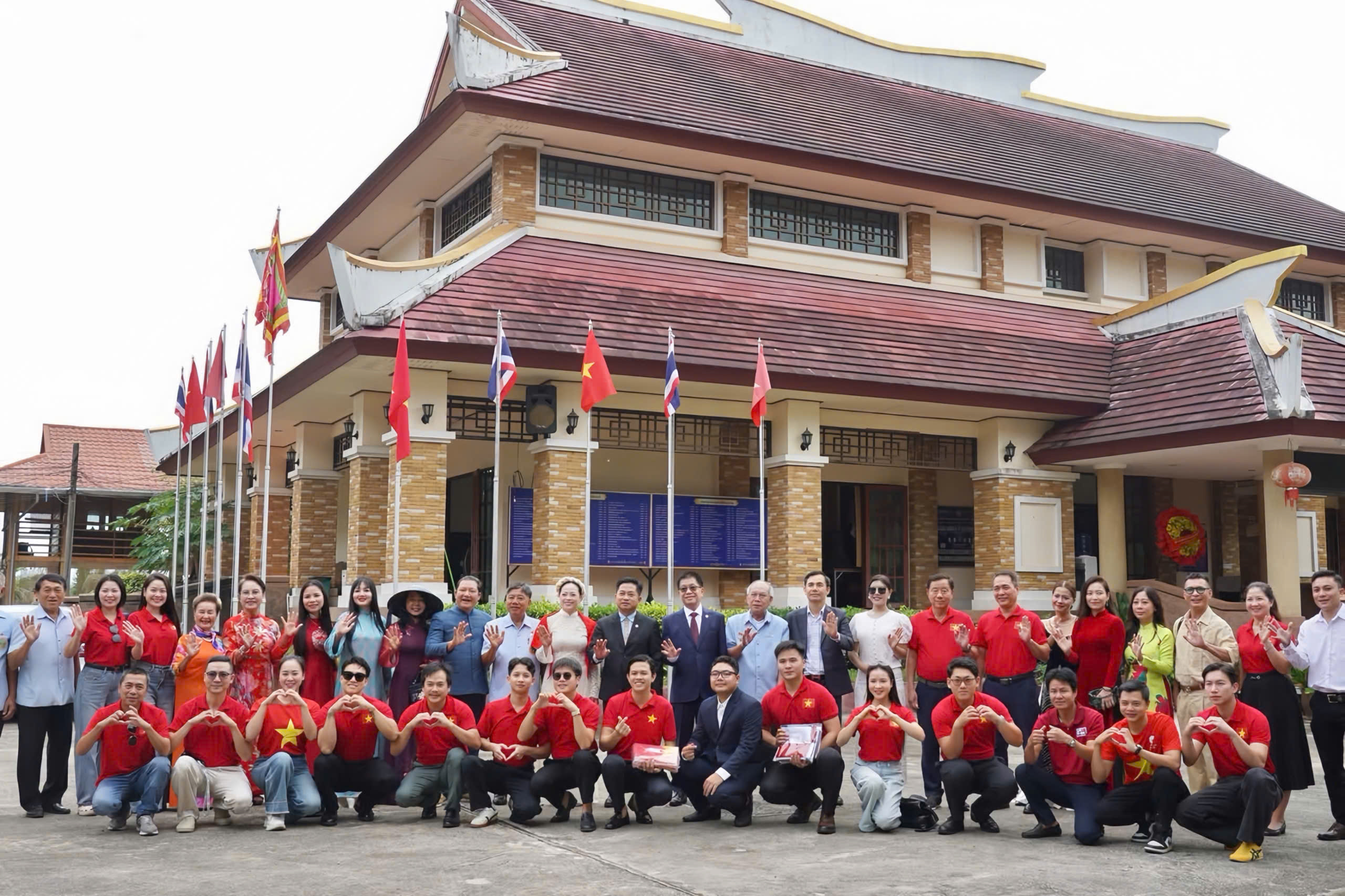 เทศกาลวัฒนธรรมและละครเวที สะพานมิตรภาพระหว่างประเทศผลักดันการท่องเที่ยว
