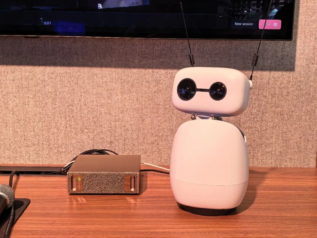 หุ่นยนต์ราคาถูกบุกตลาดมวลชน Microduck จุดเปลี่ยน AI robot companion