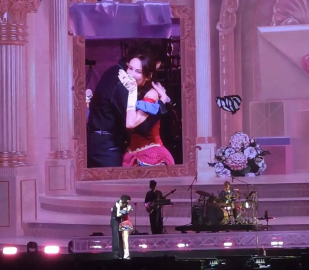 คอนเสิร์ตหลายศิลปินยุคใหม่ เสพเพลงเต็มรูปแบบคืนเดียวให้จบ