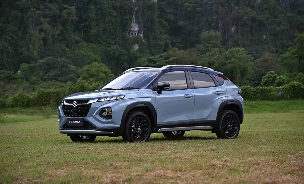 Suzuki Fronx GLX โปรแรง ส่วนลด 100000 บาทพร้อมแพ็กเกจบำรุงรักษาฟรี 7 ปี
