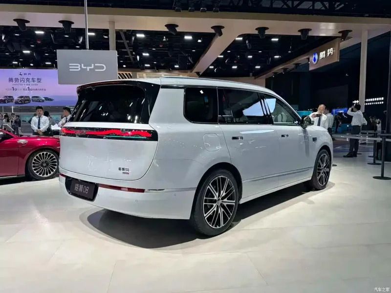 BYD Sealion ตัวเลือกใหม่สามแนวทาง ไฮบริด ปลั๊กอิน และไฟฟ้าล้วน เลือกแบบไหนคุ้มสุด