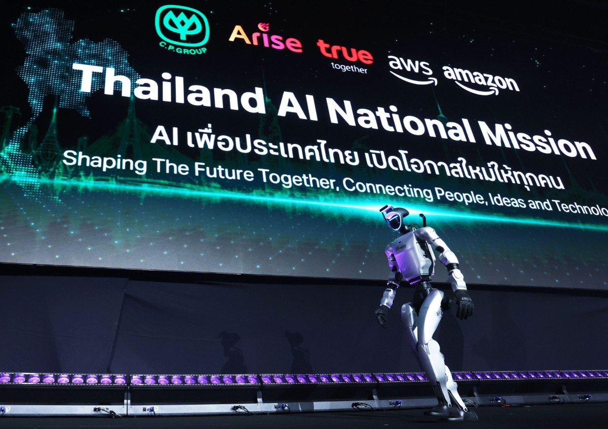 พันธมิตรเทคโนโลยียักษ์ใหญ่ผนึกพลังปั้น 3 ล้านคนสู่ยุค AI และคลาวด์