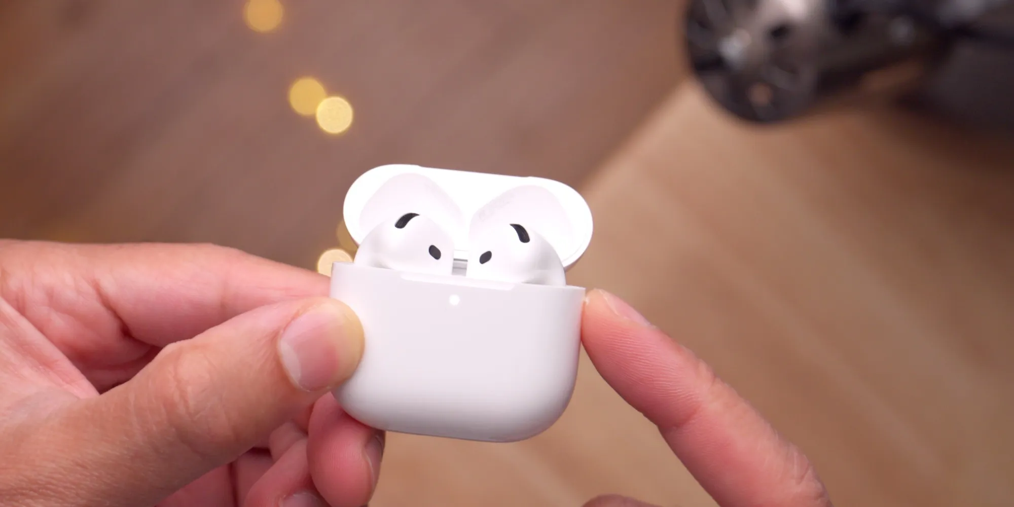 AirPods 5 ข้อมูลลือล่าสุด หูฟัง Apple ใหม่ที่อาจเปลี่ยนเกมหูฟังไร้สายพรีเมียม