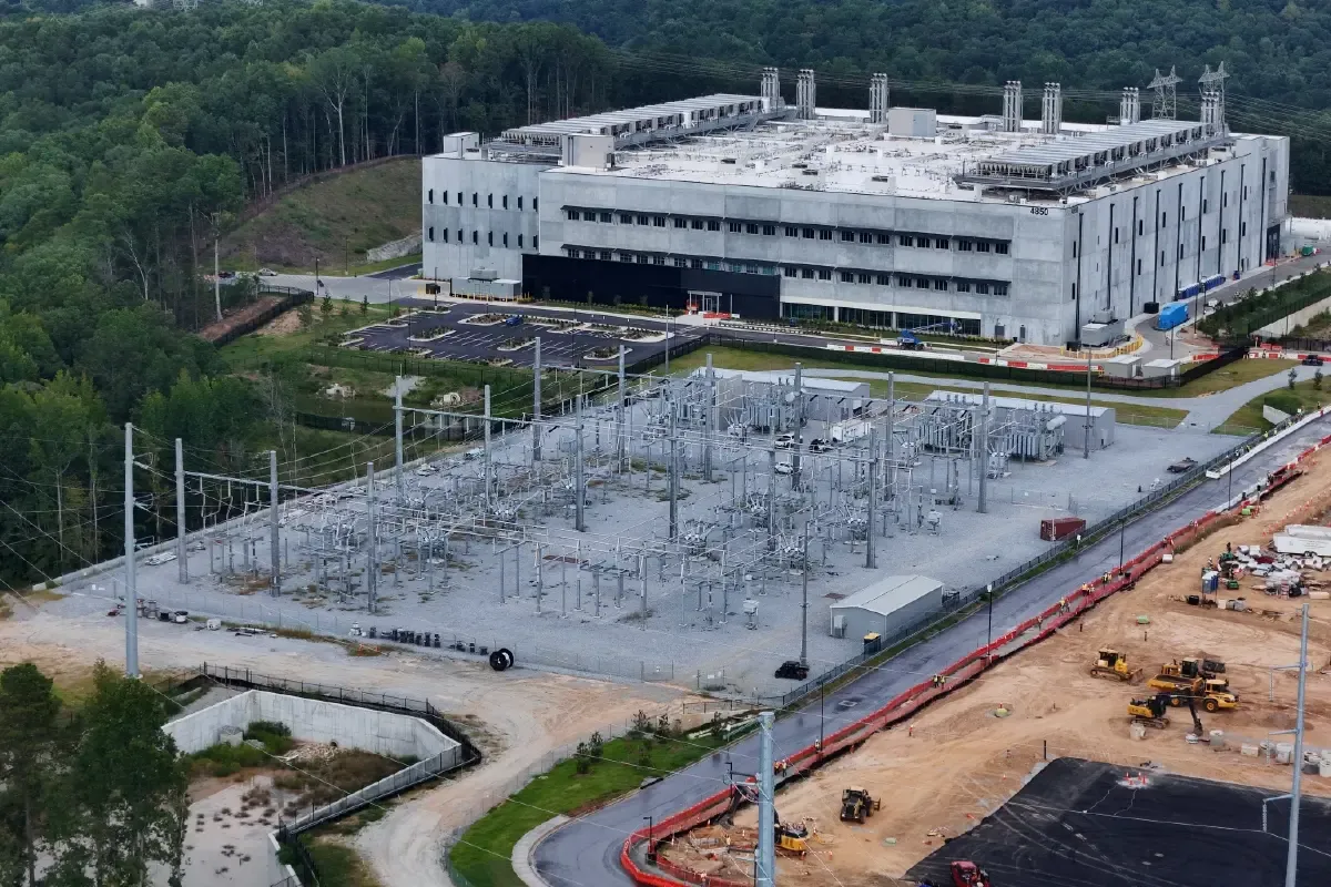 ลงทุน Data Center ระดับโลกทะลุทุกสถิติ สัญญาณยุคโครงสร้างพื้นฐาน AI