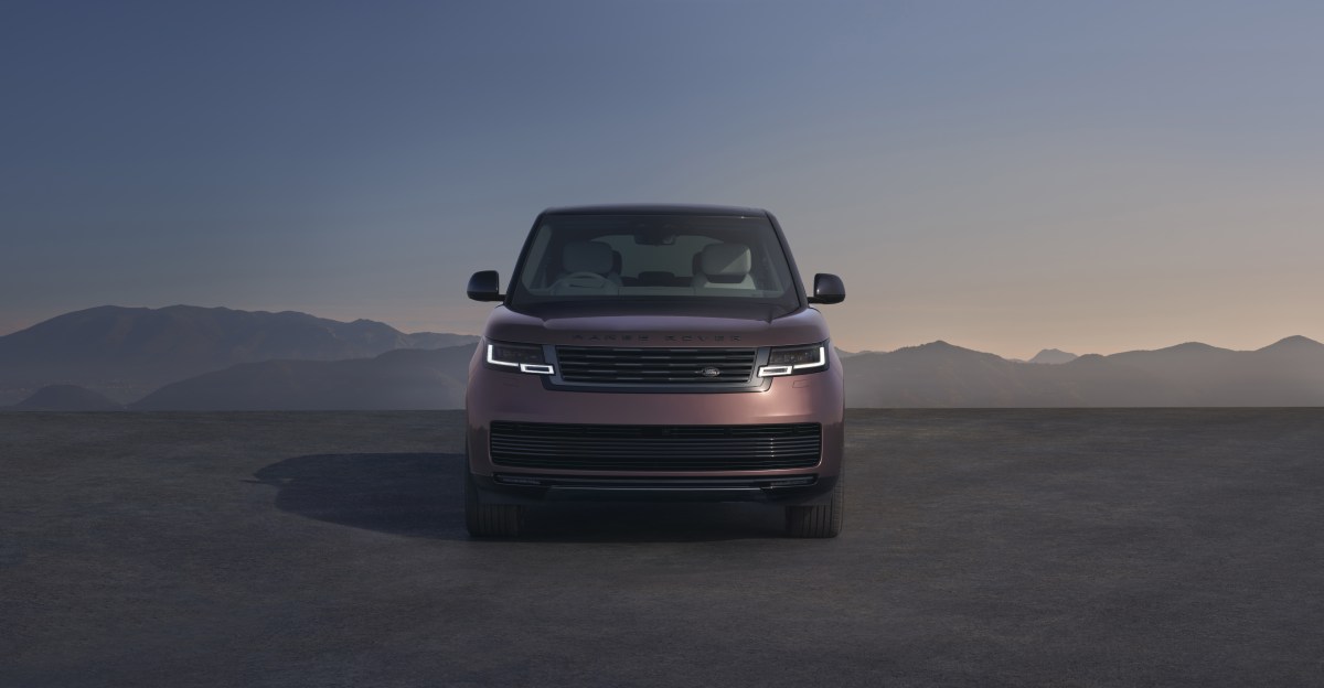 Range Rover Electric SUV หรูไฟฟ้าที่เลือกอนุรักษ์มากกว่าหลุดโลก