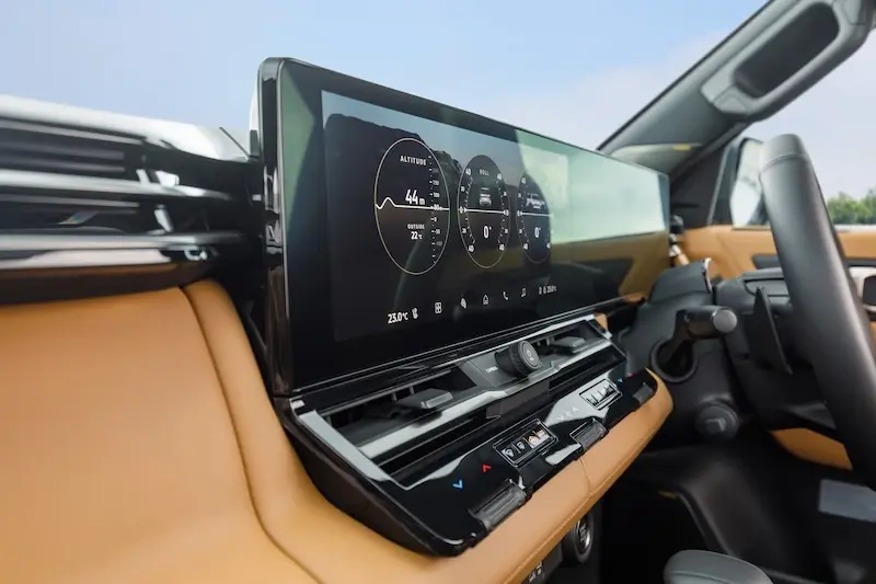 All-New Pajero เจเนอเรชัน 5 กลับสู่สมรภูมิราชาออฟโรด