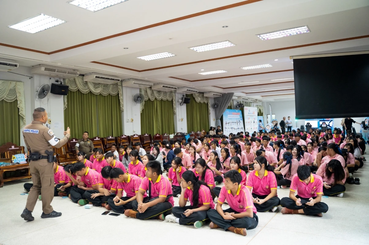 เมื่อค่ายรถลงถนนสอนขับขี่ปลอดภัย วินัยจราจรรุ่นใหม่เริ่มที่ชุมชน