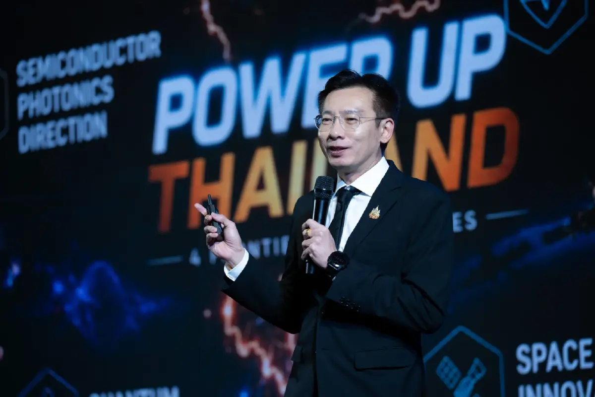 สามเทคโนโลยีอนาคตที่จะเปลี่ยนโลก Quantum Space Communication และ Physical AI