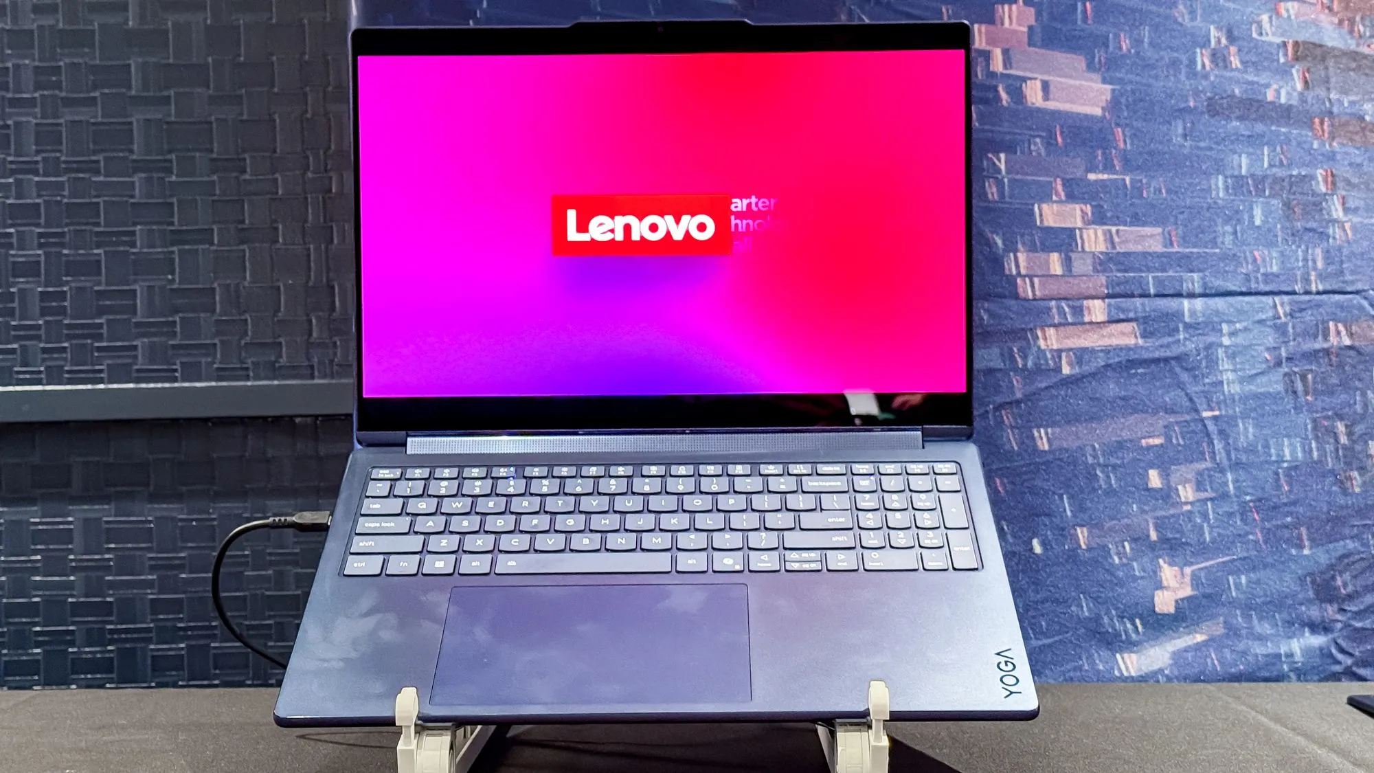 Lenovo Yoga 9n 2-in-1 กับ RTX Spark ก้าวใหม่ของโน้ตบุ๊กสายสร้างสรรค์