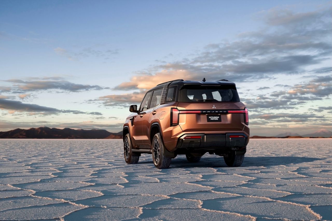 All-New Pajero เจเนอเรชัน 5 กลับสู่สมรภูมิราชาออฟโรด