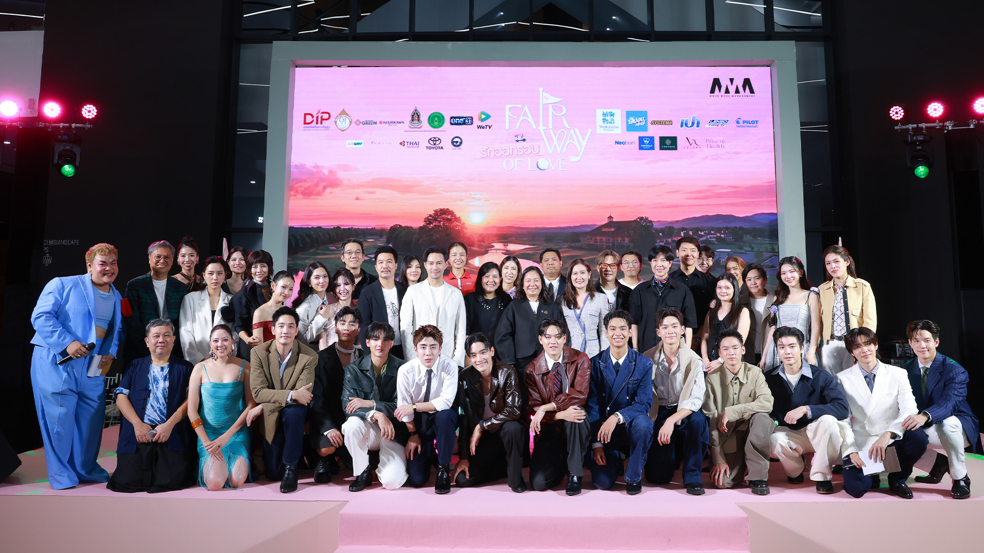 ซีรีส์เปิดตัวอย่างยิ่งใหญ่ เมื่อ Premiere Night และ Fancon กลายเป็นสนามฟินของคนดู