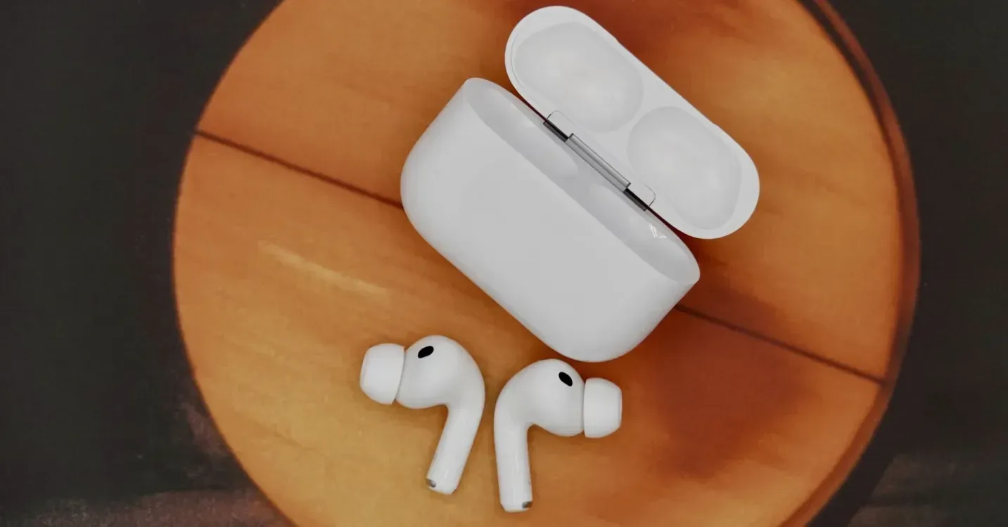 AirPods 5 ข้อมูลลือล่าสุด หูฟัง Apple ใหม่ที่อาจเปลี่ยนเกมหูฟังไร้สายพรีเมียม
