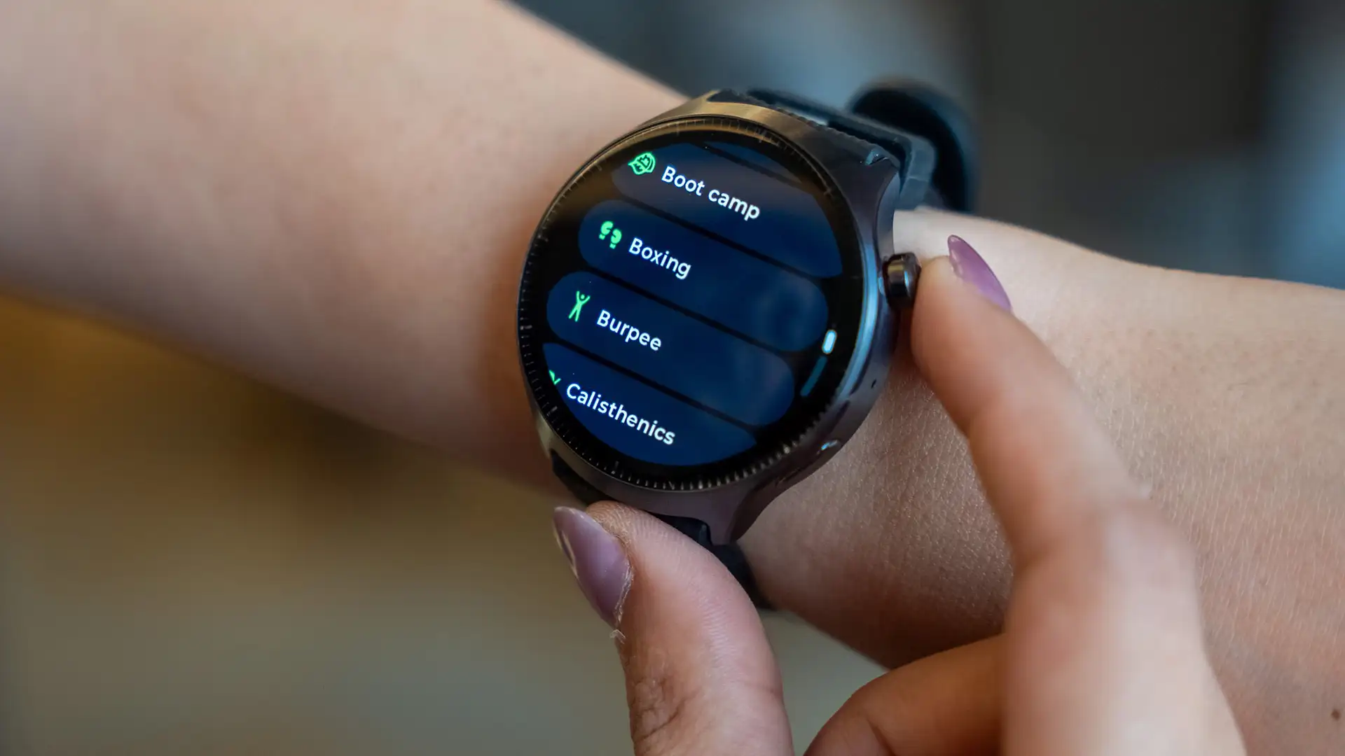 Motorola Moto Watch Ultra การกลับมาท้าชนเรือธงสมาร์ตวอช