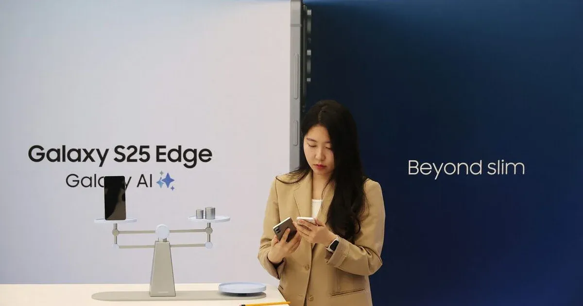Galaxy S27 Edge การกลับมาของรุ่นบางพิเศษพร้อมแบตเตอรี่ Silicon-Carbon