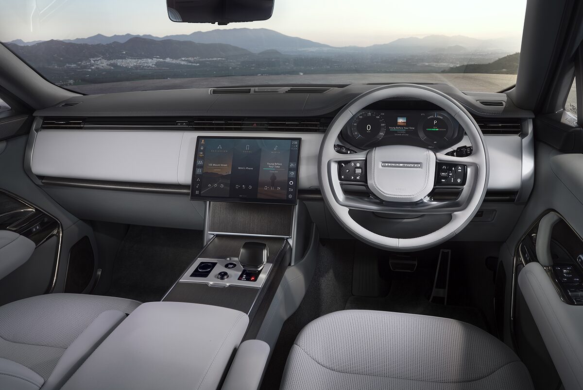 Range Rover Electric รถยนต์ไฟฟ้าหรูที่รักษาดีเอ็นเอออฟโรดพร้อมสมรรถนะระดับ V8