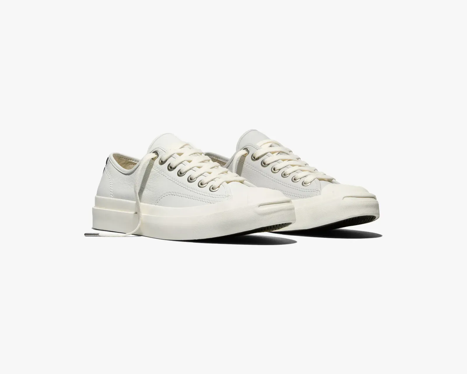 เมื่อรองเท้า Heritage Sneaker ย้ายจากสนามแข่งสู่รองเท้า slip-on ไลฟ์สไตล์