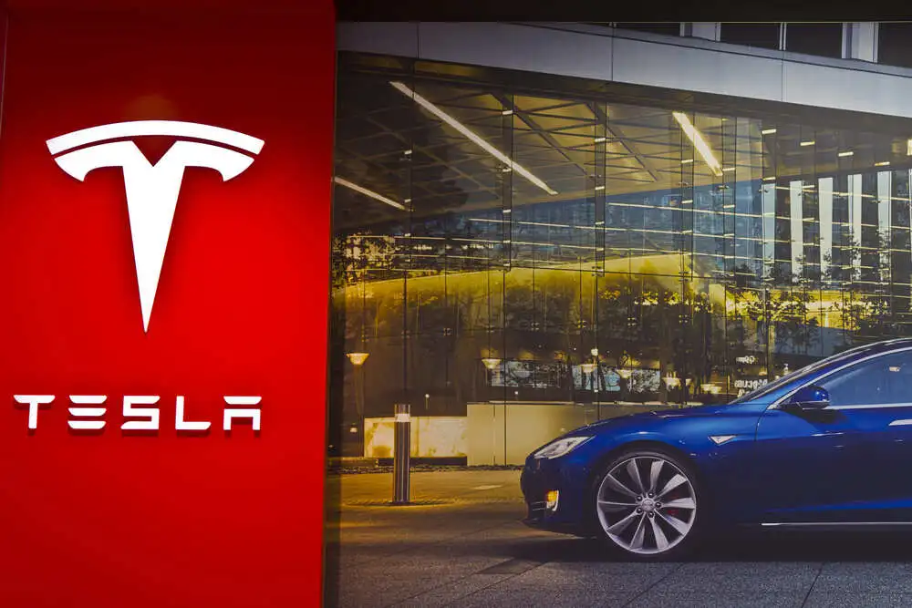 หุ้น Tesla ราคาเหวี่ยงแรงรับกระแส Cybercab สะท้อนอะไรต่อนักลงทุน