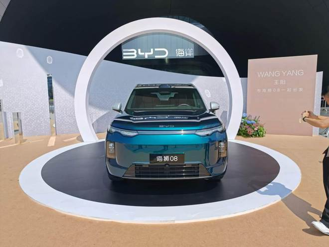 BYD Sealion 08 เรือธง SUV สองขุมพลัง ชนตรงตลาดพรีเมียมไฟฟ้า