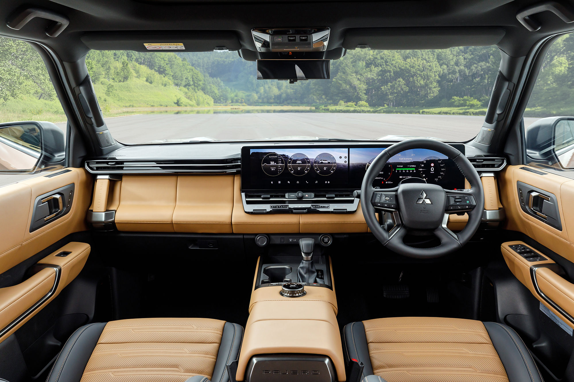 มิตซูบิชิ ปาเจโร่ใหม่ คัมแบ็กสู่เวที SUV พรีเมียม