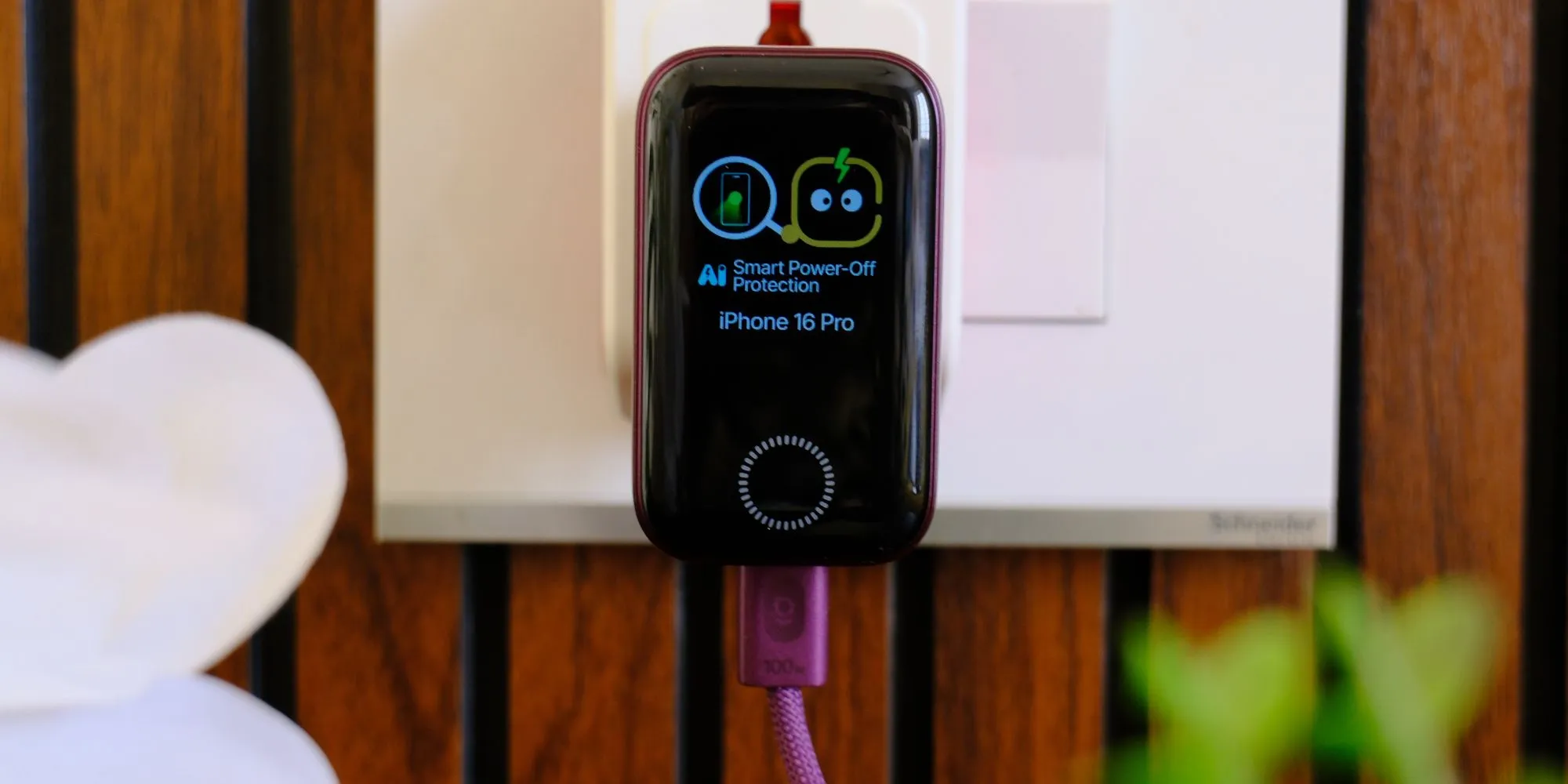 สมาร์ทชาร์จเจอร์ดิสเพลย์ Anker MindBase vs Baseus PicoGo Pro ใครเหมาะกับ iPhone คุณมากกว่ากัน