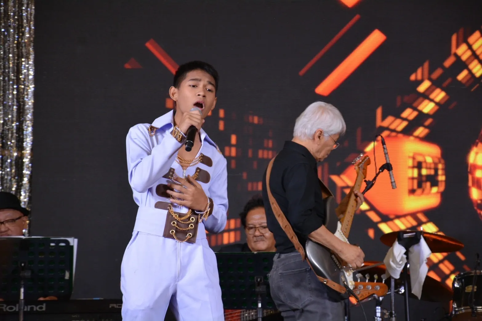 การประกวดร้องเพลงและฝึกสอนเสียงคลาสสิก กำลังสร้างเวทีใหม่ให้เยาวชน