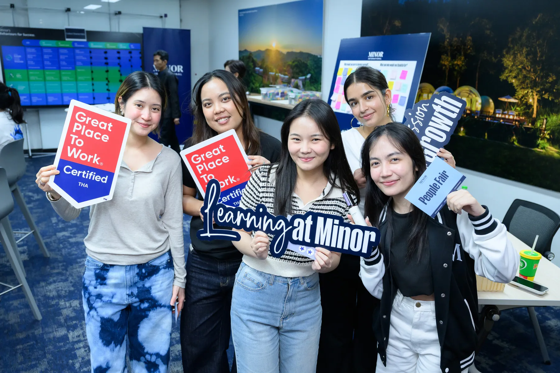 อัปสกิล AI ระดับองค์กร โมเดลใหม่ของการสร้างบุคลากร AI-Ready
