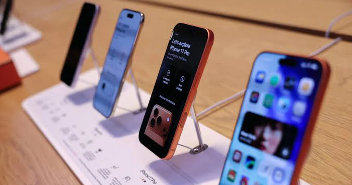 ราคา iPhone ประวัติศาสตร์ จากรุ่นแรกถึงยุค Pro และสิ่งที่จะตามมา