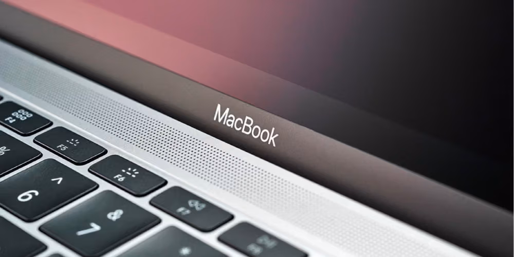 MacBook Pro OLED แบบทัชสกรีน ก้าวใหม่ของการใช้แล็ปท็อปสายโปร