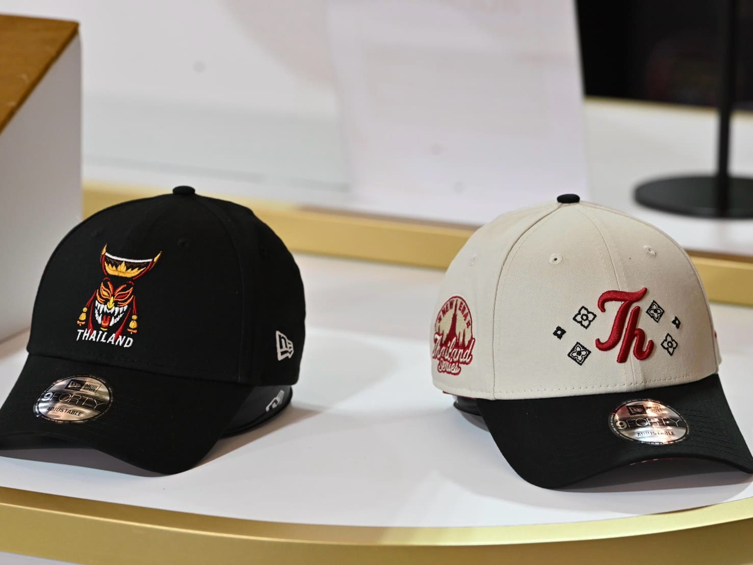 เมื่อแบรนด์หมวกเปลี่ยนสนามกีฬาให้กลายเป็น Sports Lifestyle