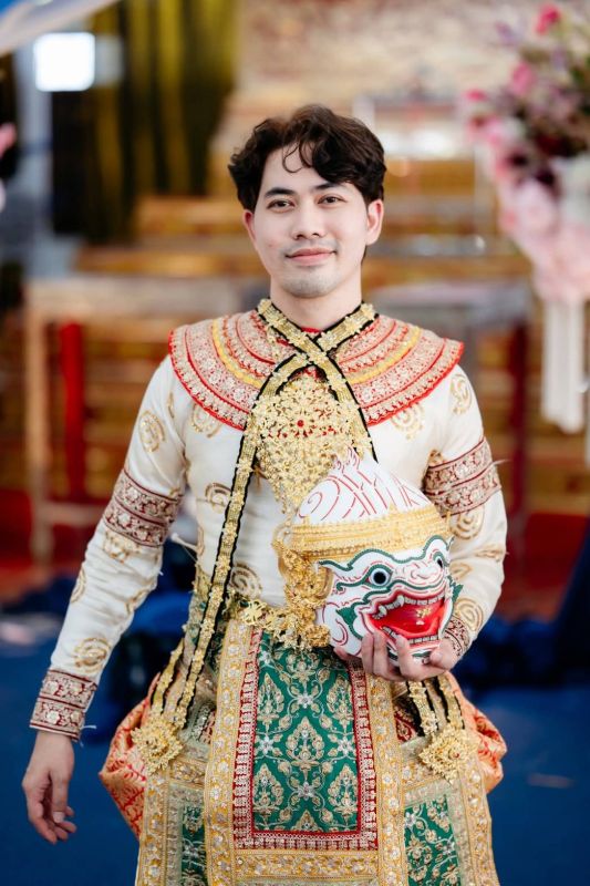 โยคะและการยืดเส้น จัดการปวดหลังเรื้อรังแบบไม่ต้องผ่าตัด