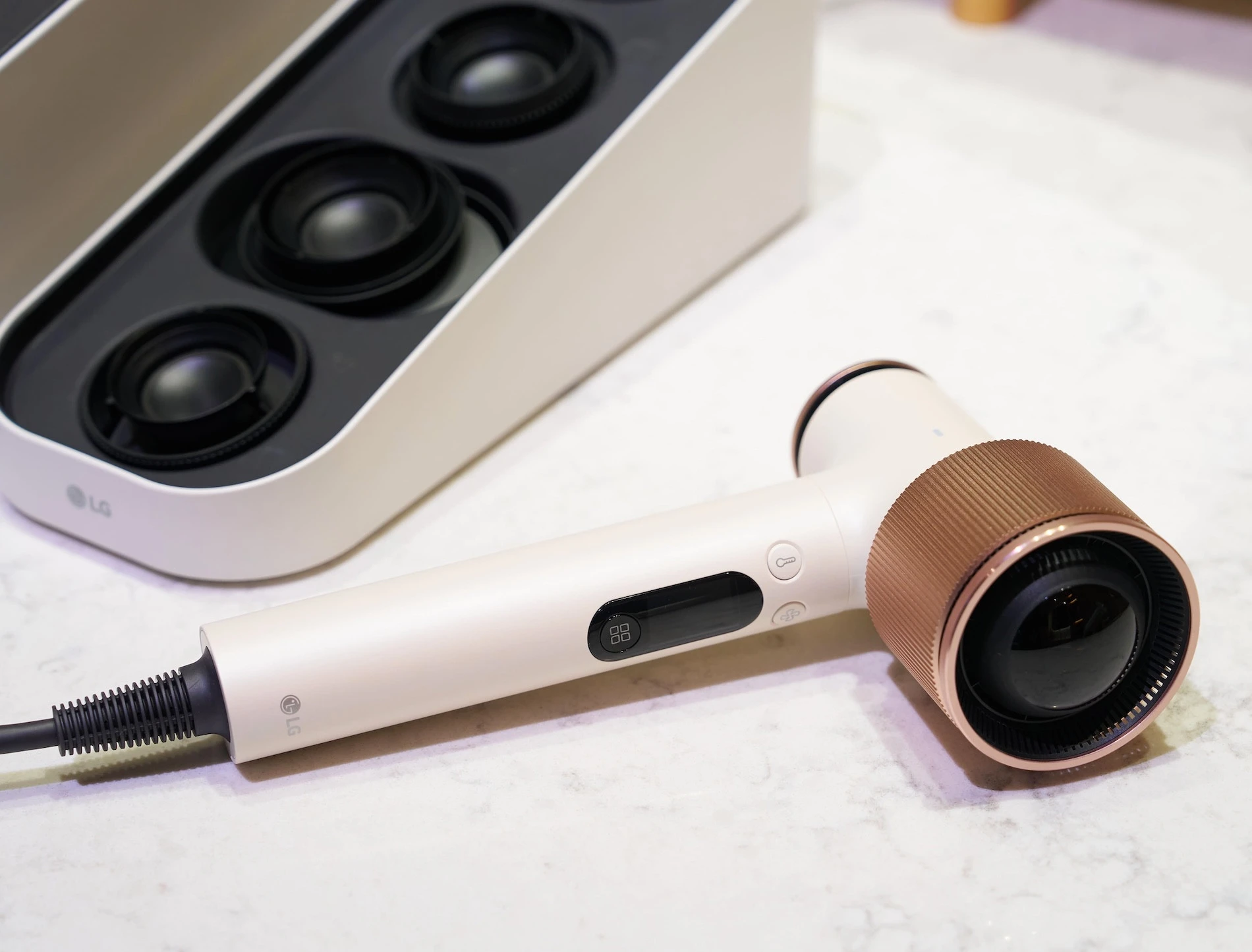 ระบบ AI Home ของ LG รวมเครื่องใช้ทั้งบ้านด้วยปัญญาประดิษฐ์เข้าใจผู้ใช้