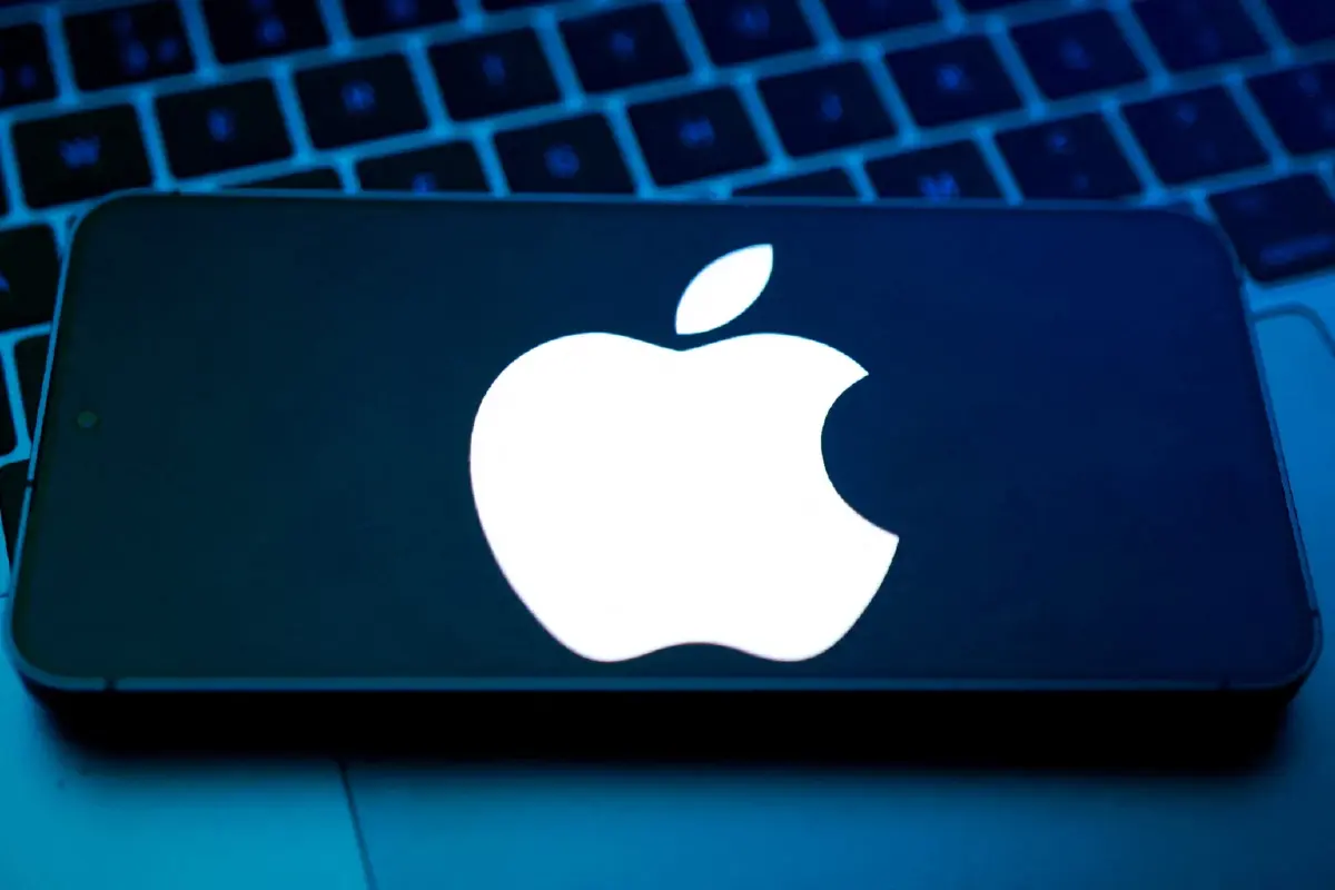 ราคา iPhone พับได้ ทำไม Apple กล้าดัน iPhone Ultra แตะระดับพรีเมียมสุด