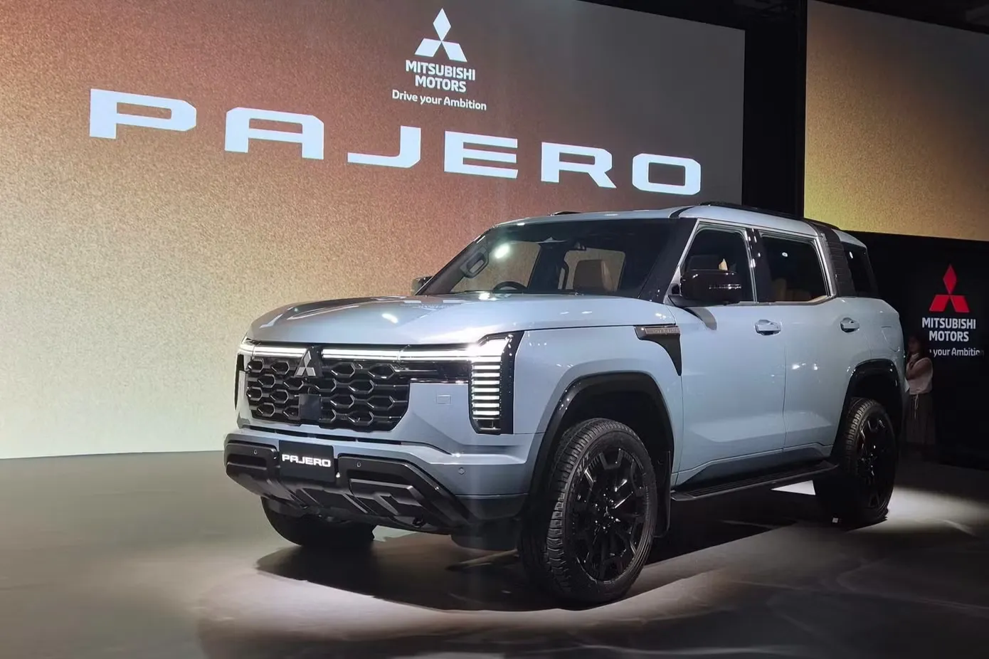 ปาเจโร่เจเนอเรชันใหม่ สเปกครบ เคาะรุ่นย่อย ชนตรง Prado และ Everest