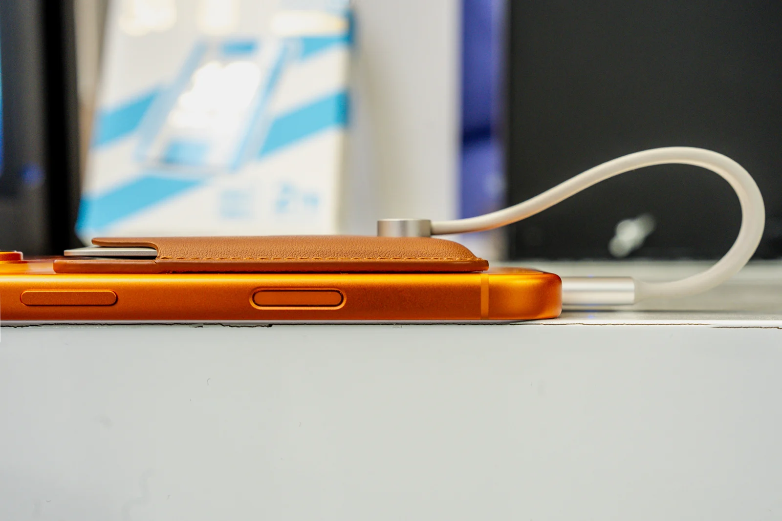 Slim Portable SSDs ทางออกใหม่ของคนถ่ายวิดีโอ 4K บนมือถือ