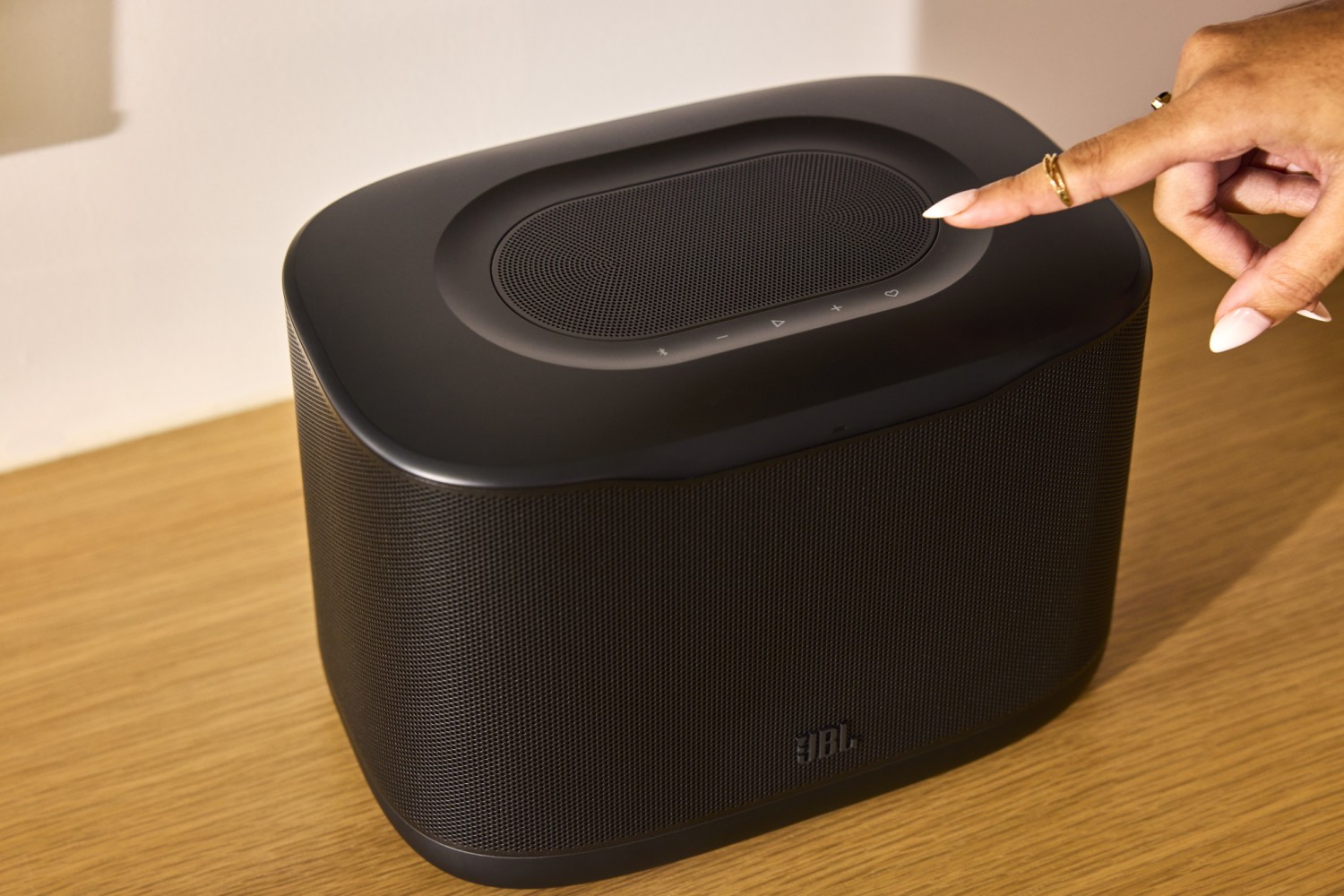 Sonos และ JBL พลิกเกมระบบเสียงอัจฉริยะในบ้าน