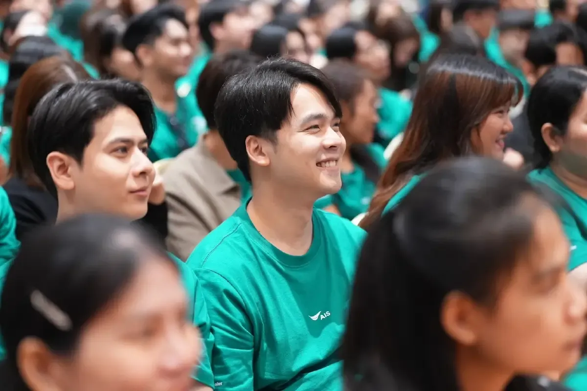 AIS Pro Summit ยกระดับกูรูสมาร์ทโฟนสู่ยุค AI