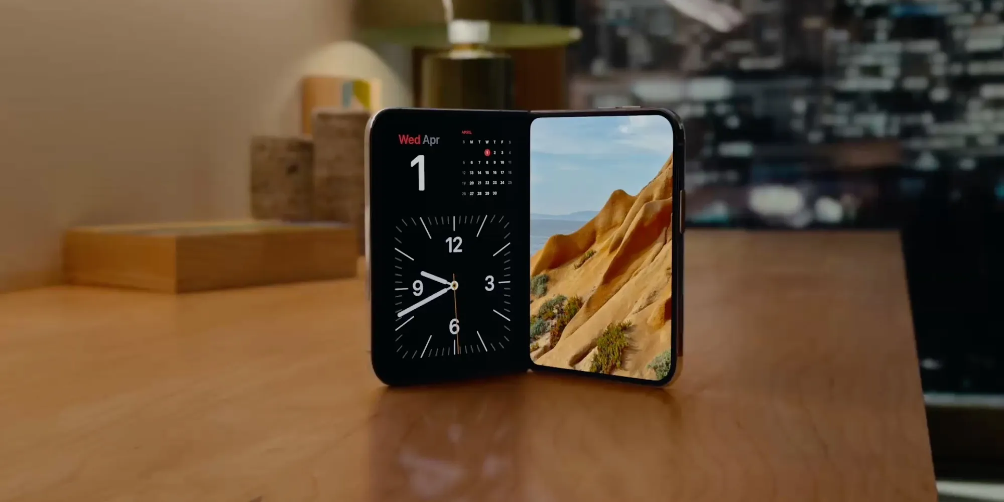 iPhone 18 Pro vs iPhone Duo มือถือพรีเมียมจอปกติชนจอพับได้