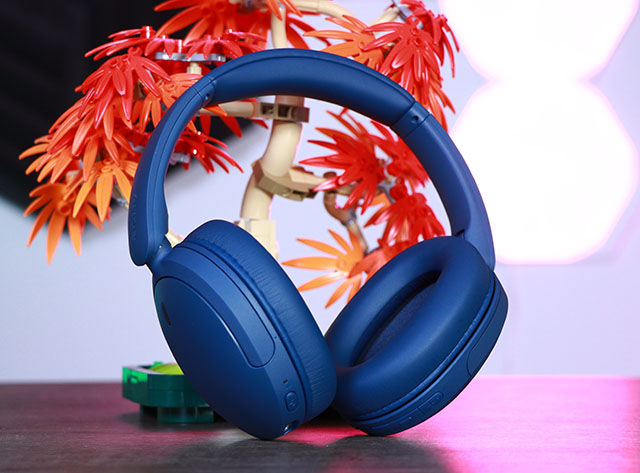 หูฟังตัดเสียง Sony ระดับกลางกลับมาทวงบัลลังก์ เปรียบเทียบ WH-CH730N vs WH-CH720N