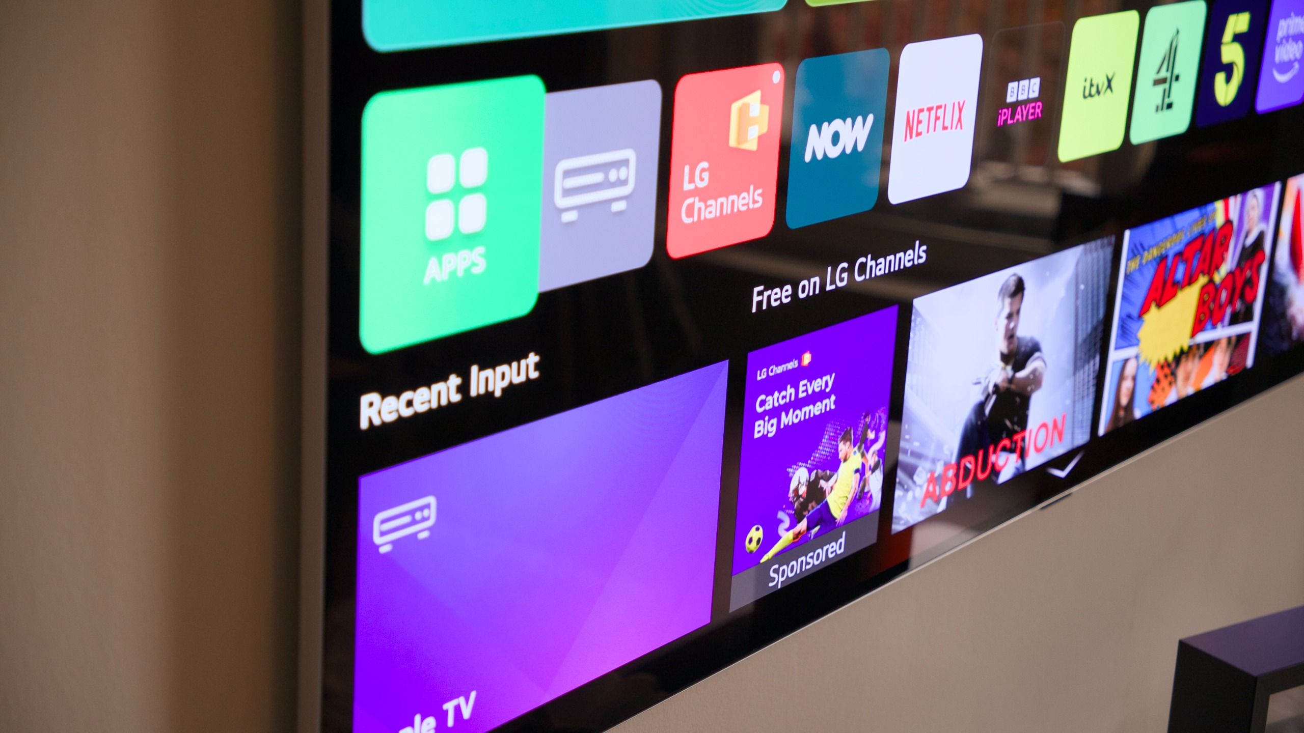 Smart TV แอบฟังเราในโหมดสแตนด์บาย วิธีปิดฟังก์ชันสอดส่องบนทีวี LG