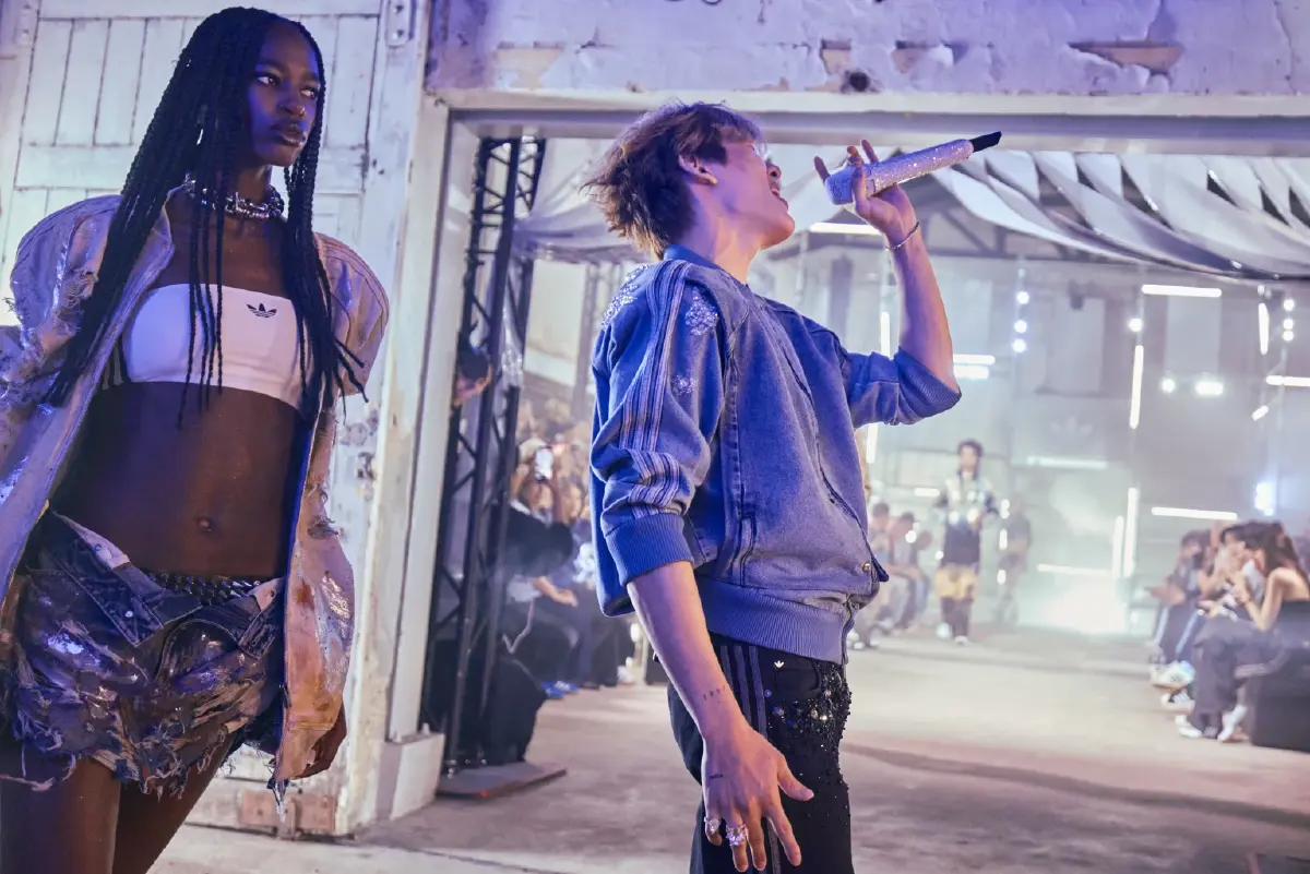 Adidas Originals พลิกวัฒนธรรมเดนิม ผ่านสตรีทแฟชั่นและตัวตนที่ไม่ตามใคร