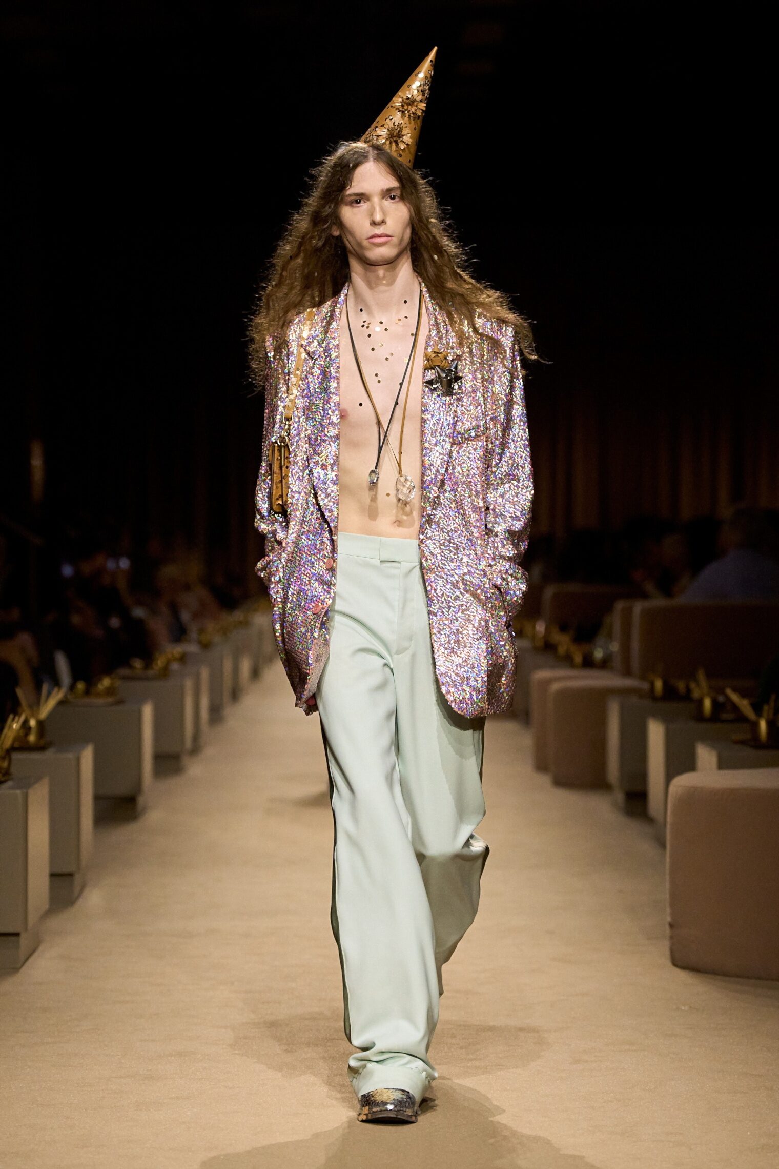 Coach Spring 2027 ฉลอง 85 ปีบนรันเวย์นิวยอร์กแบบมีทิศทาง
