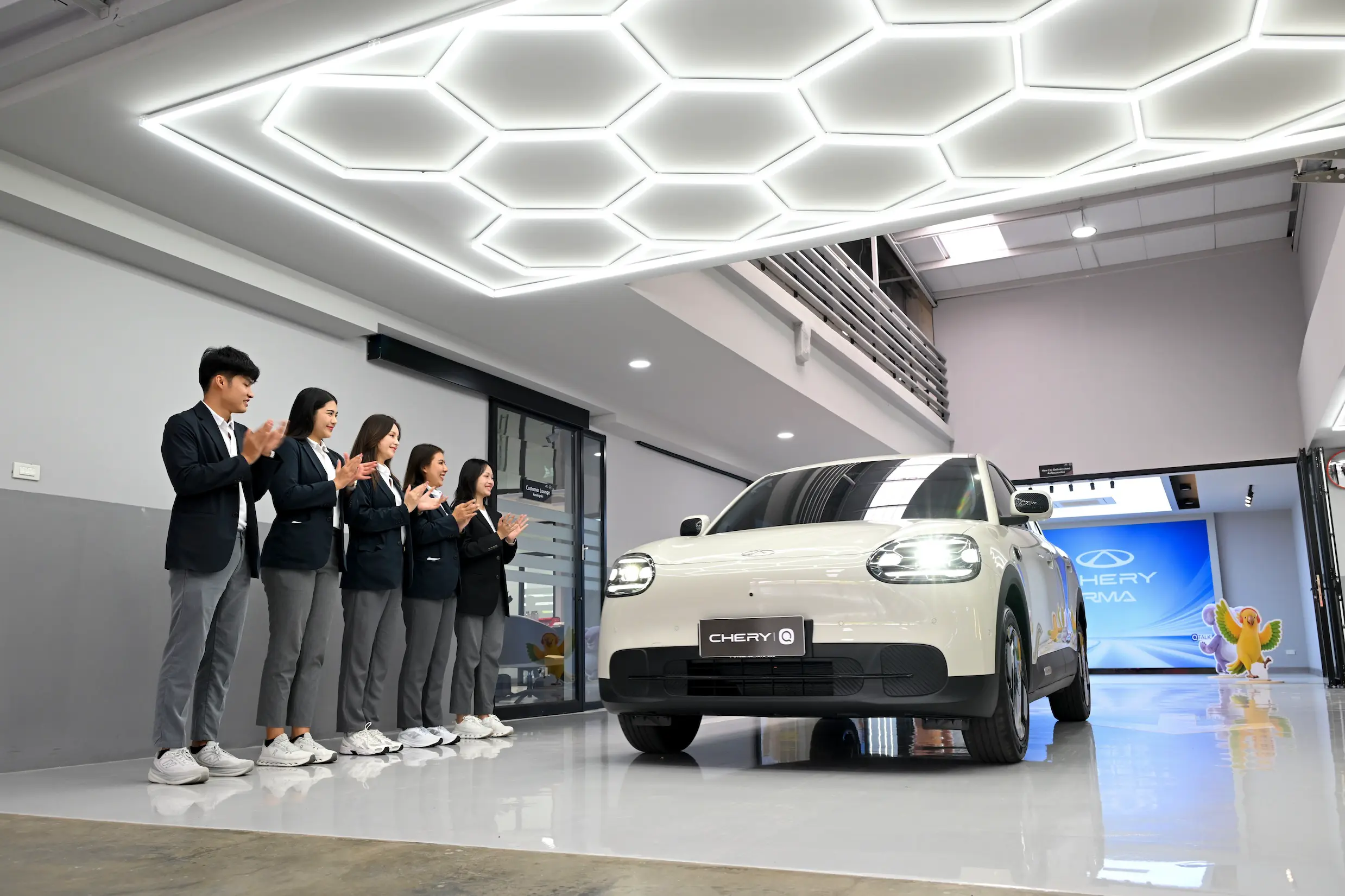 Chery Q ส่งมอบ 1,000 คันแรก สัญญาณแรงในตลาดรถไฟฟ้า
