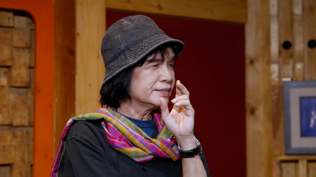 หนึ่งชั่วโมงที่เปลี่ยนชีวิต วิธีครูสลาสร้างเพลงฮิตกับศิลปินคู่ชีวิต