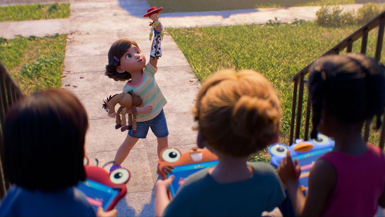 Disney+ กันยายน ต้องไม่พลาด Toy Story 5 และ The Mandalorian & Grogu