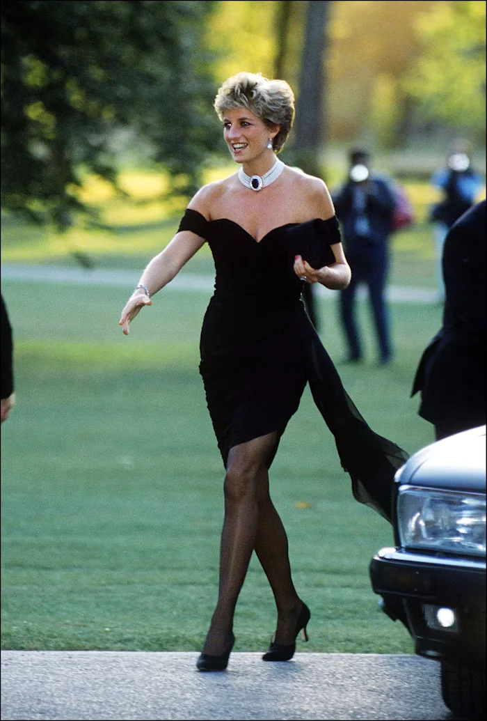 The Revenge Dress Returns การประมูลชุดแก้แค้นเจ้าหญิงไดอาน่า