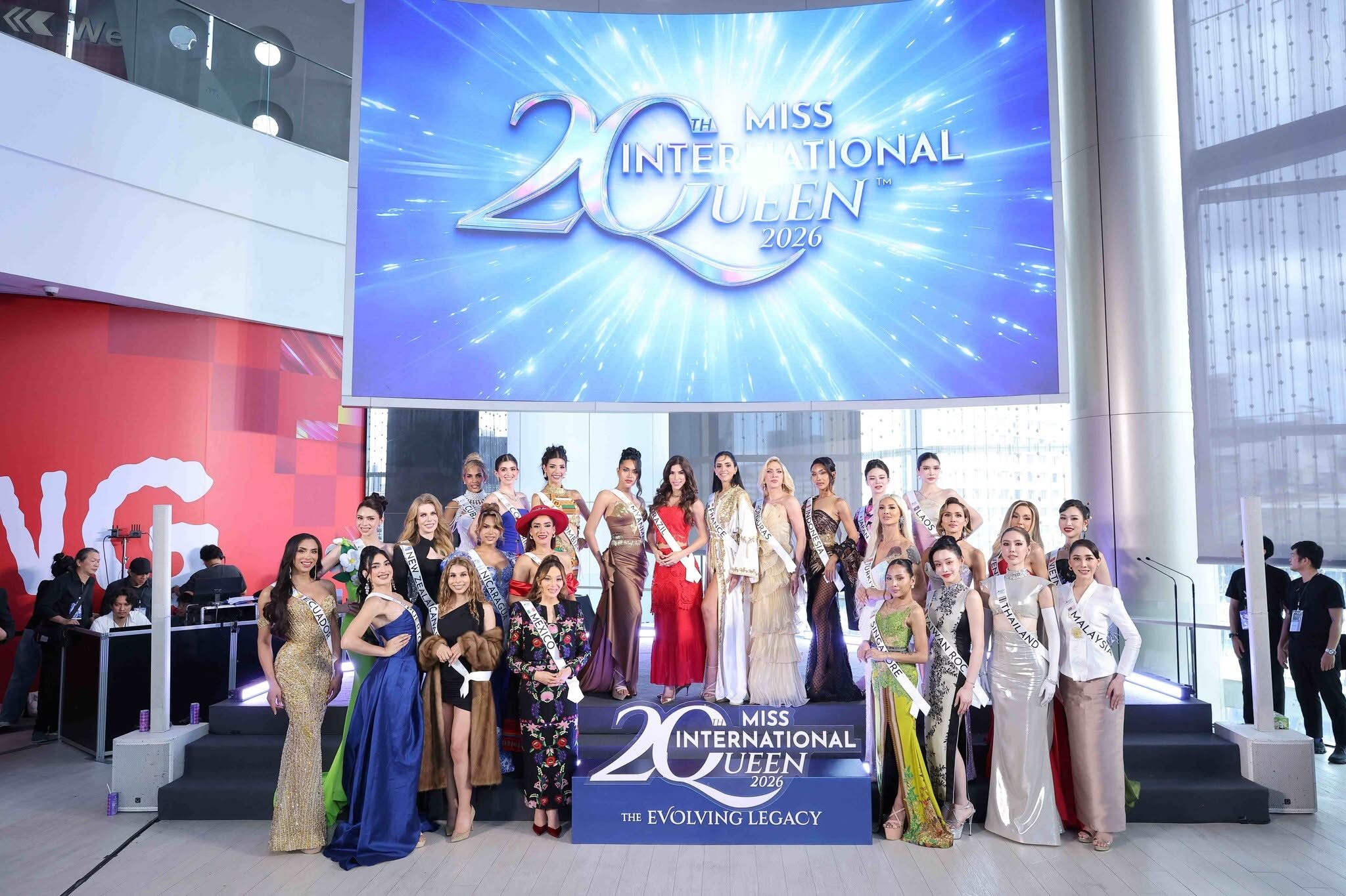 Miss International Queen พลิกเวทีนางงามสู่แฟชั่นผ้าไทยบนเวทีความเท่าเทียม