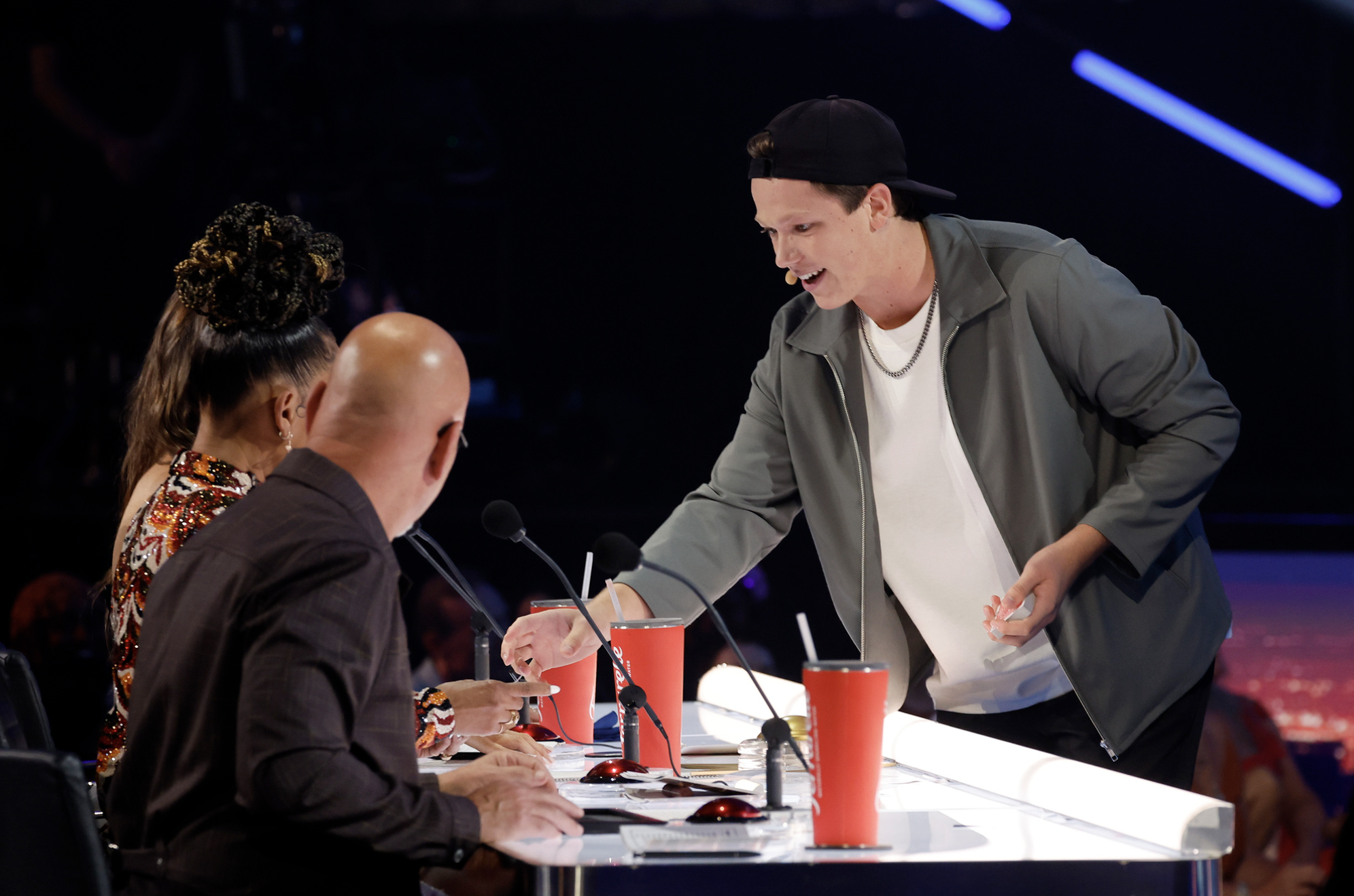 จากสตูดิโอกรุงเทพสู่เวที AGT Finals เส้นทางประวัติศาสตร์ของเนเน่ รอยัล