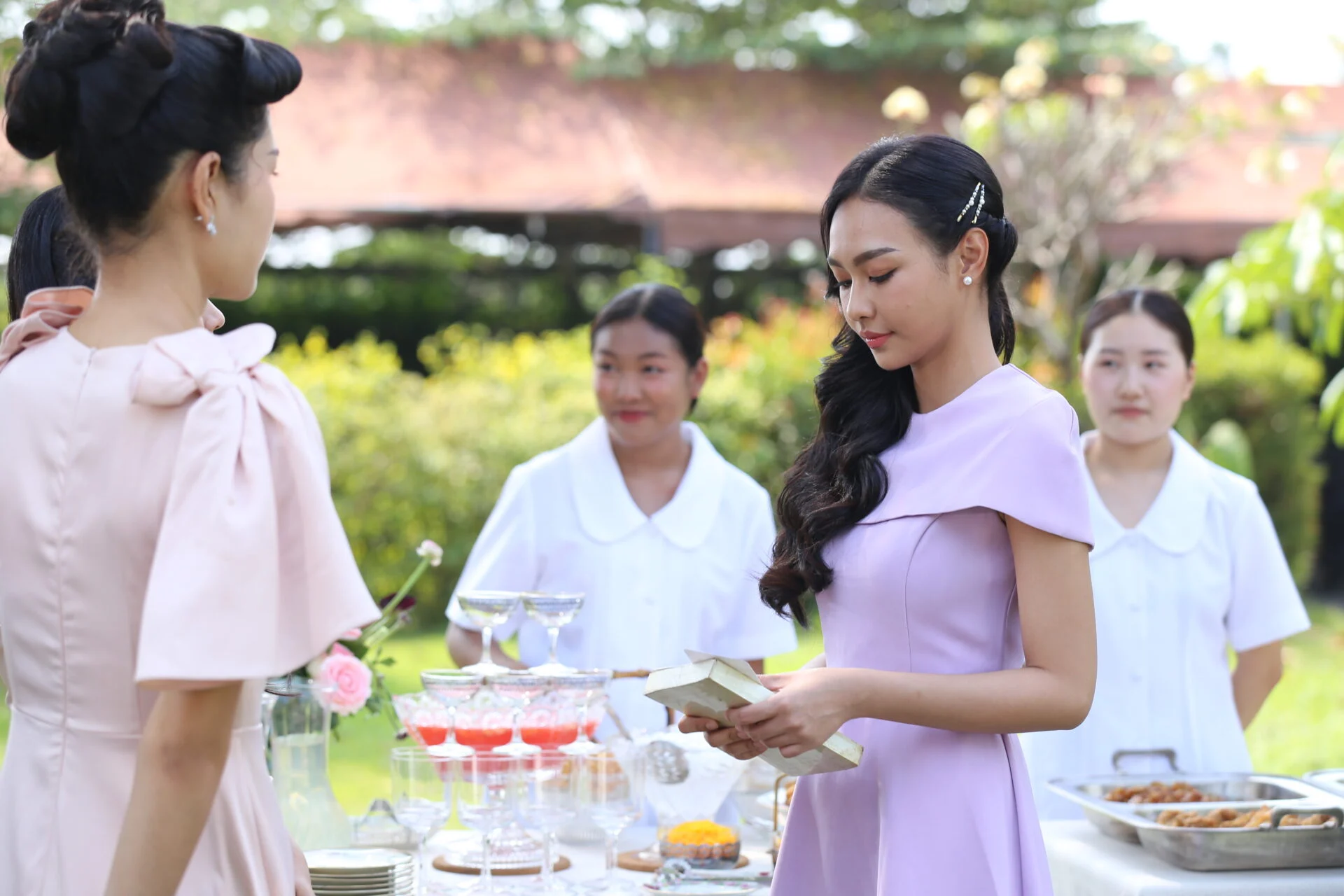 ดรามีตัวละครลับ นักแสดงดัง กับยุทธศาสตร์เซอร์ไพรส์ในซีรีส์ดราม่า