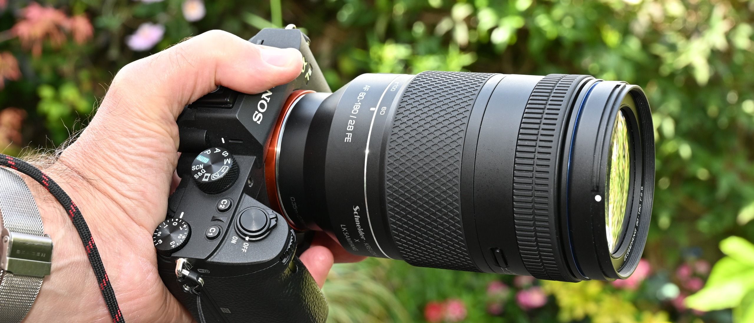 เลนส์ซูมราคาถูกคู่ชนโปร Samyang 60-180mm ปะทะ Sigma 20-60mm